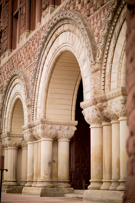 Close up of the arched entryway to Austin Hall